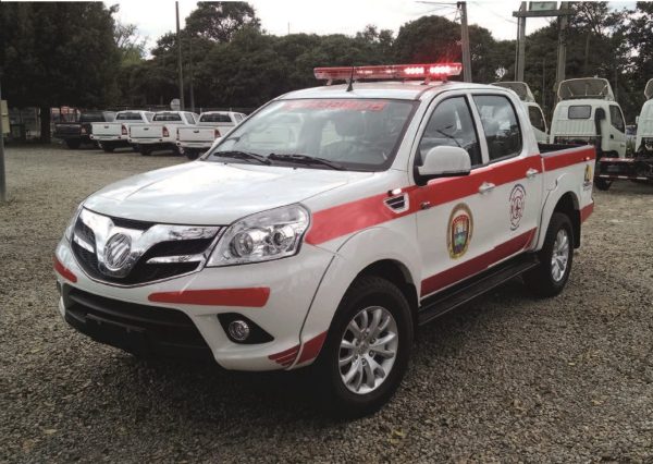 Vehículo de Intervención Rápida Con Bomba Ultra Alta Presión UHP