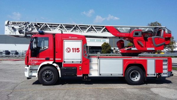 Vehículo Bomberos MAGIRUS M39L - Imagen 3