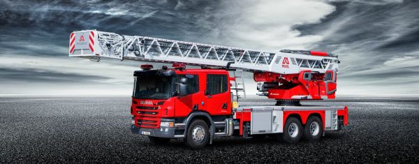 Vehículo Bomberos MAGIRUS M60L - Imagen 3
