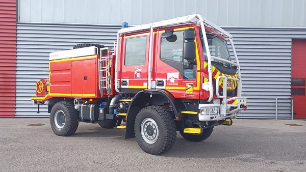 Vehículo Bomberos MAGIRUS Forestal - Imagen 3